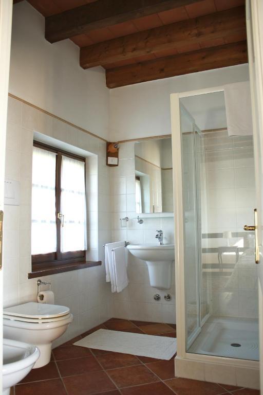 Cascina Delle Rose Villa Barbaresco Room photo