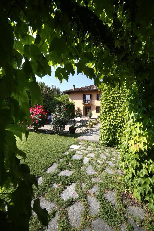 Cascina Delle Rose Villa Barbaresco Exterior photo
