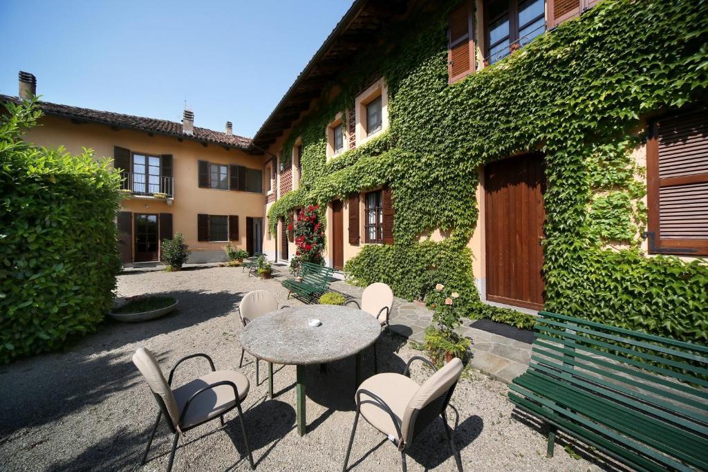 Cascina Delle Rose Villa Barbaresco Exterior photo