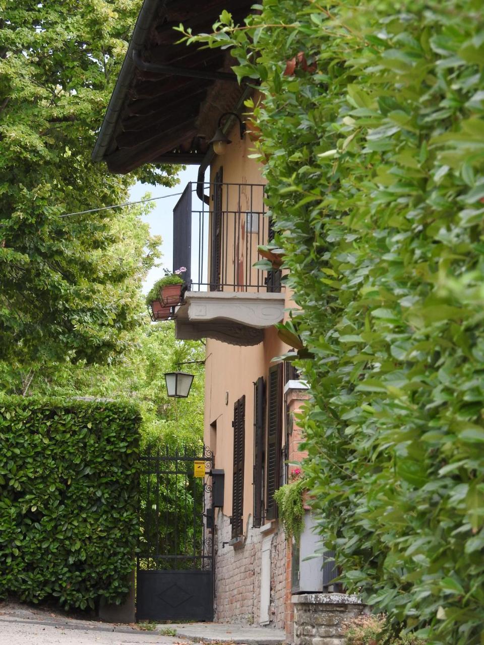 Cascina Delle Rose Villa Barbaresco Exterior photo